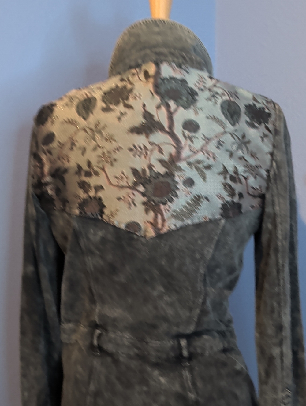 Aratta Stone Wash Brocade Jacket - Picture 7 of 8